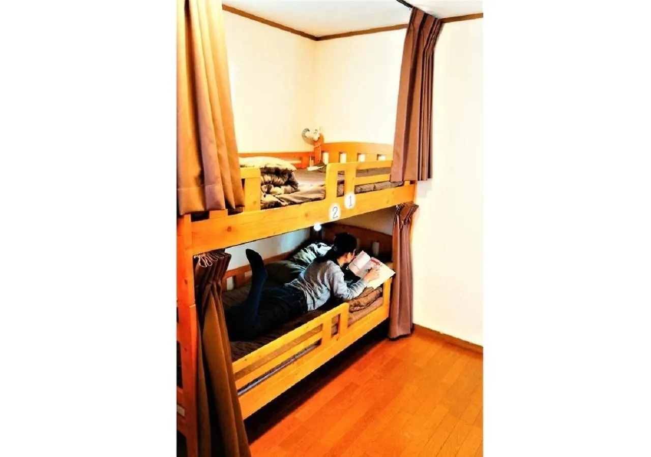 Osaka Tomato House Female Shared Dorm Room 