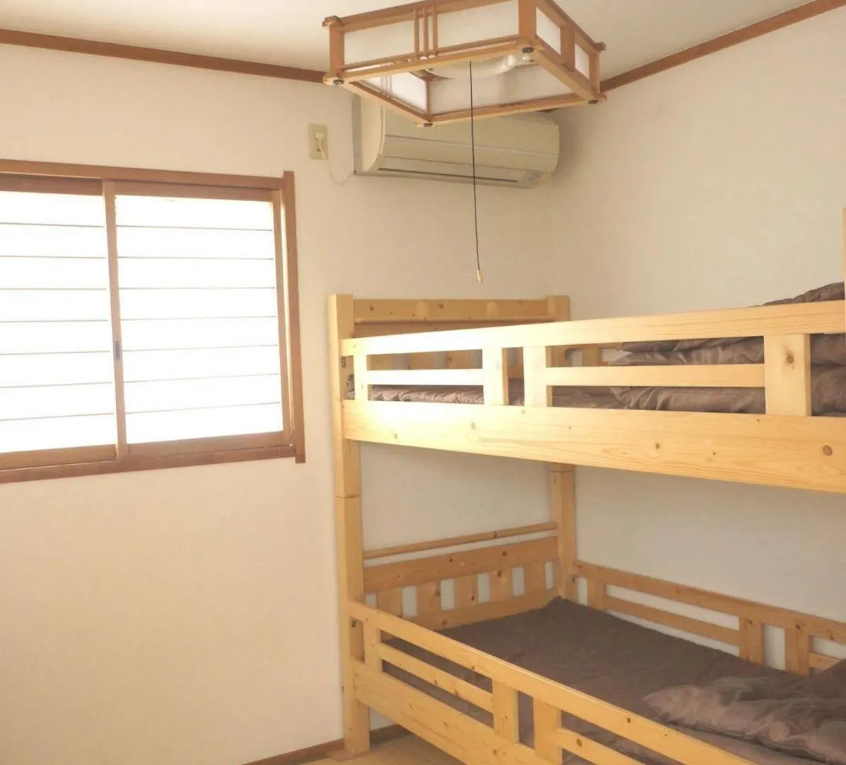 Osaka Tomato House Female Shared Dorm Room 